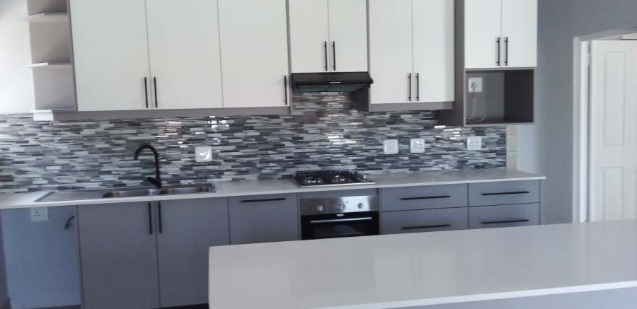 3 Bedroom Property for Sale in Albertinia Western Cape